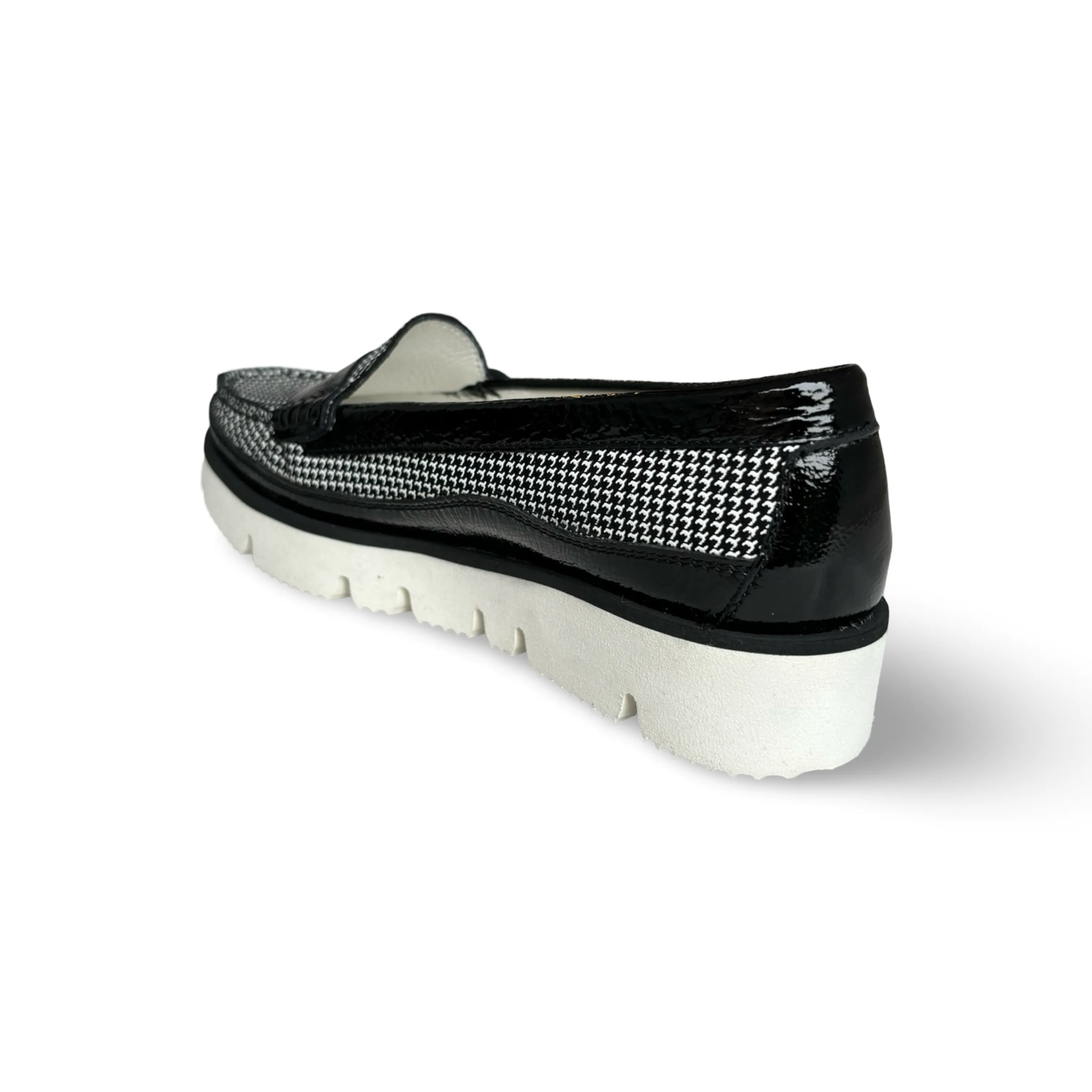 1451 Black/White Houndstooth Loafer