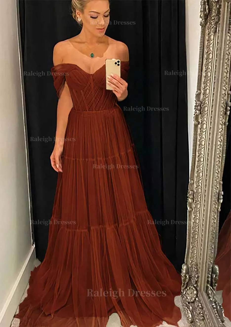 A-line Off-the-Shoulder Sleeveless Sweep Train Tulle Prom Dress With Pleated