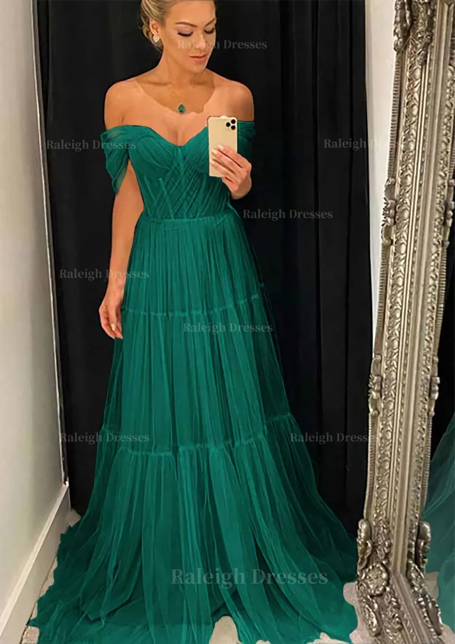 A-line Off-the-Shoulder Sleeveless Sweep Train Tulle Prom Dress With Pleated