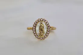 Ave Maria Ring in White