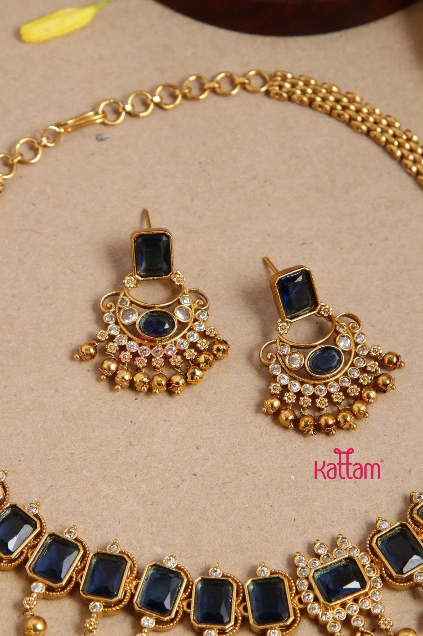 Dhanika Navy Block Necklace