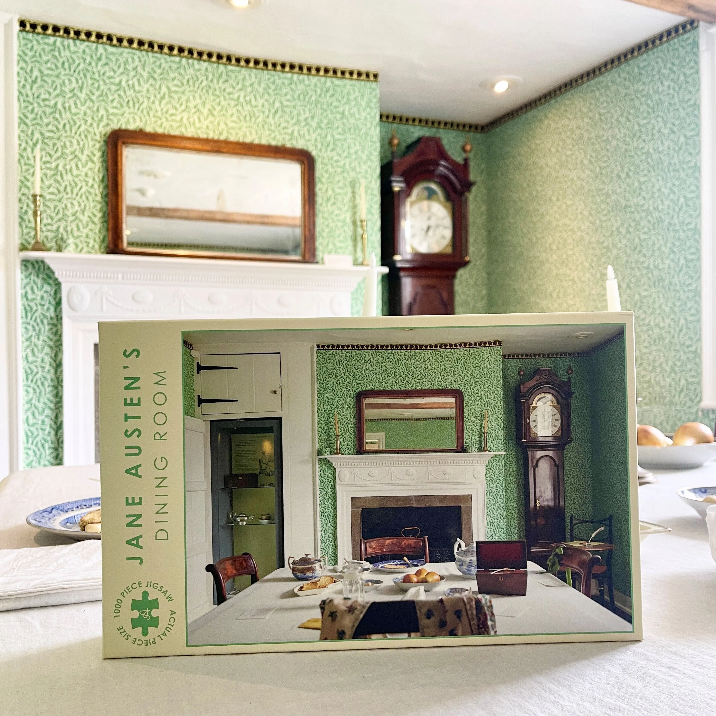 Jane Austen's House Exclusive Jigsaw - Dining room