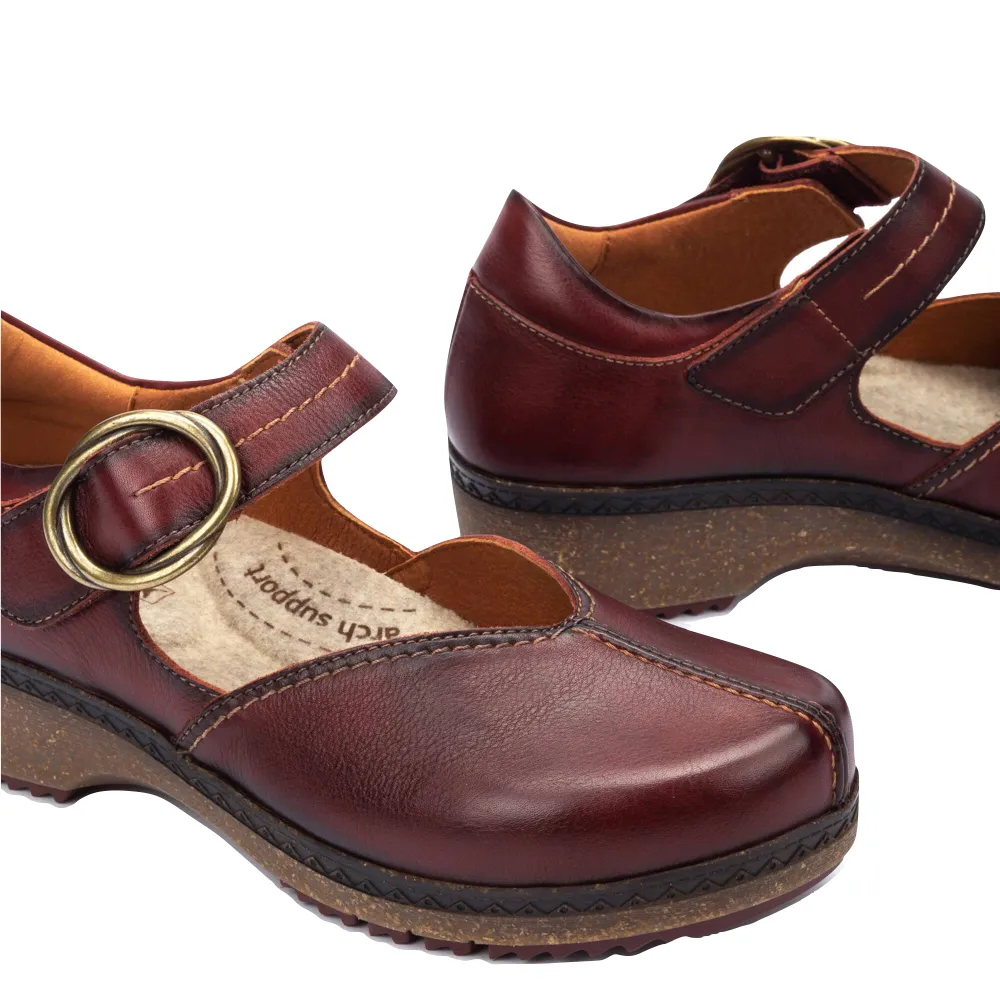 Pikolinos Women's Granada Leather Mary-Jane in Arcilla Burgundy